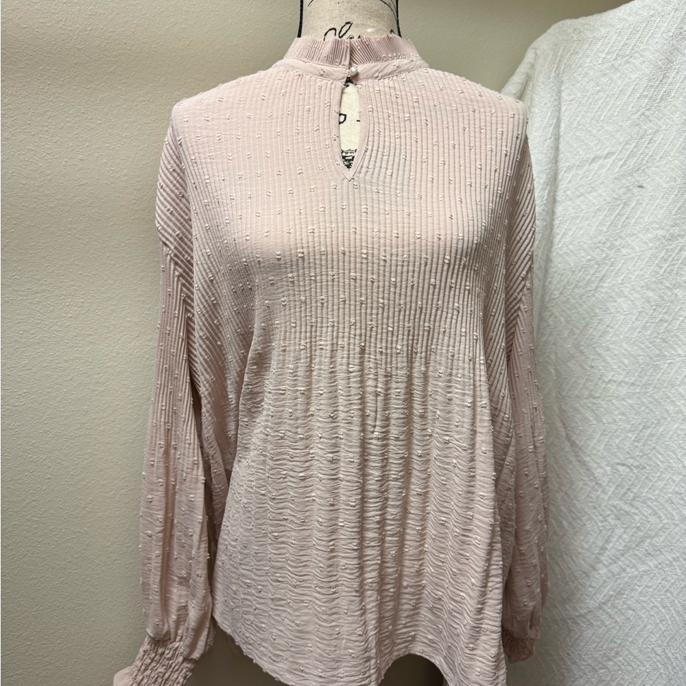 Elegant Pink Women's Top
